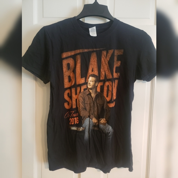 2016 BLAKE SHELTON "On Tour" Concert T-Shirt M - Picture 7 of 7